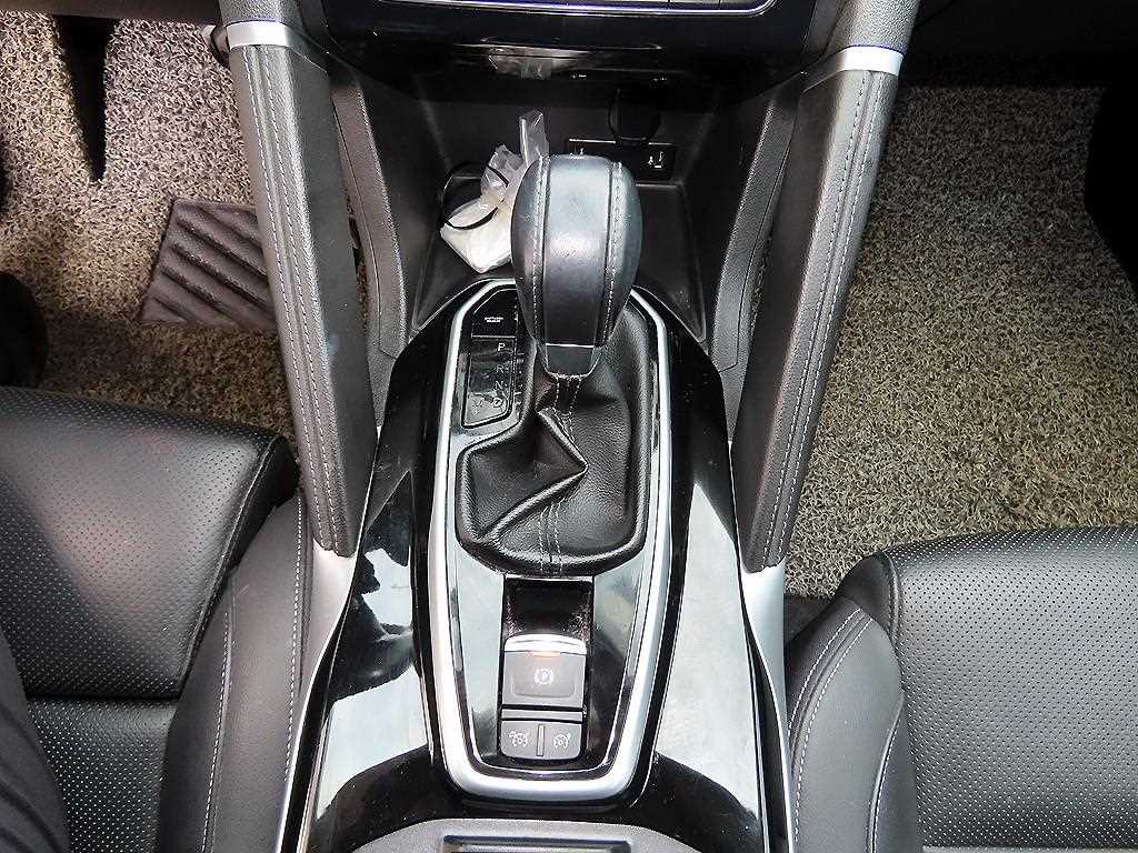 SAMSUNG QM6 - Vista 10