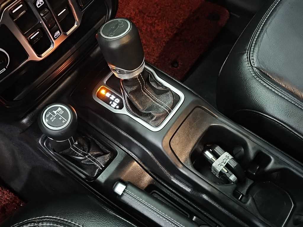 Jeep Wrangler - Vista 8