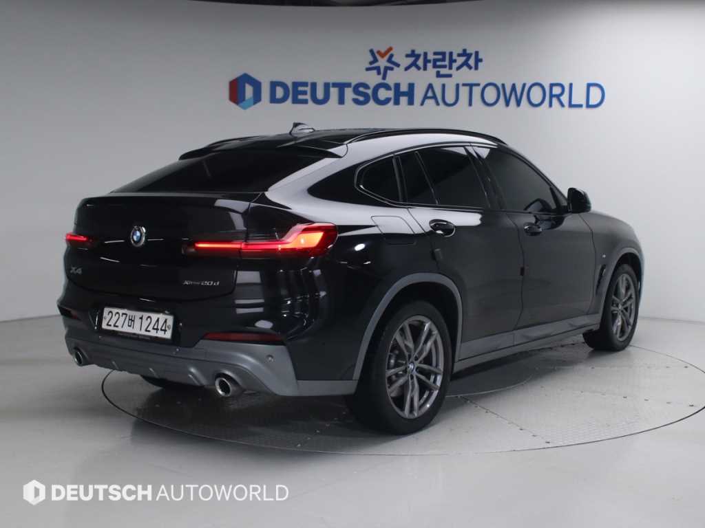 BMW X4 - Vista 2