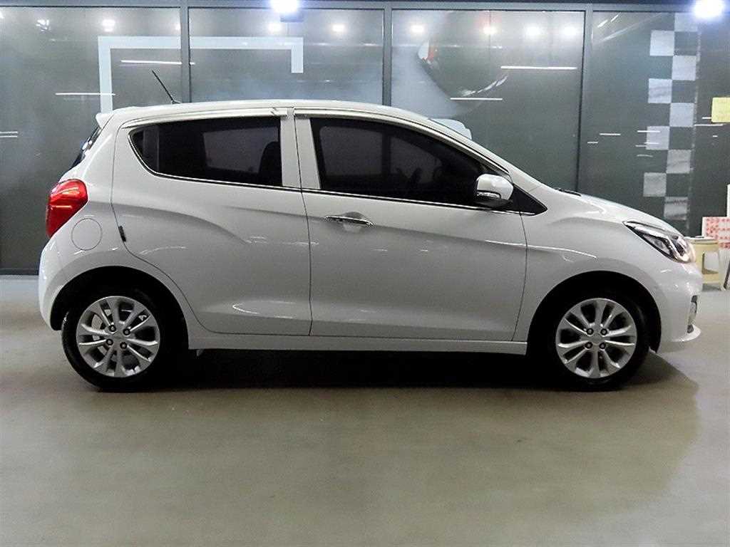 Chevrolet Spark - Vista 3