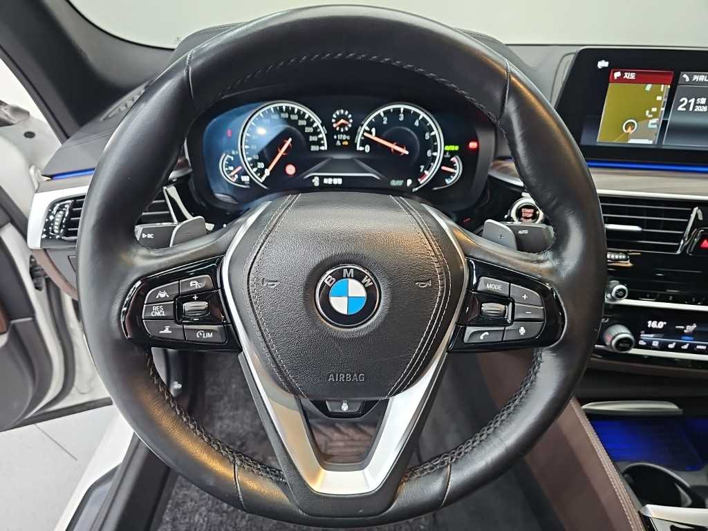 BMW 5 Series - Vista 9