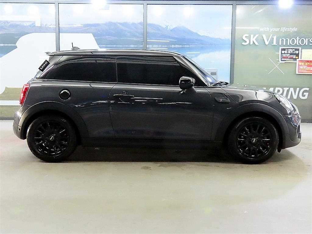 Mini Cooper - Vista 3