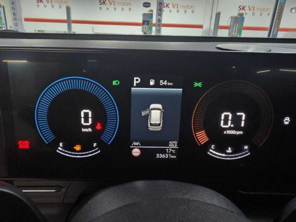 HYUNDAI Kona - Vista 6
