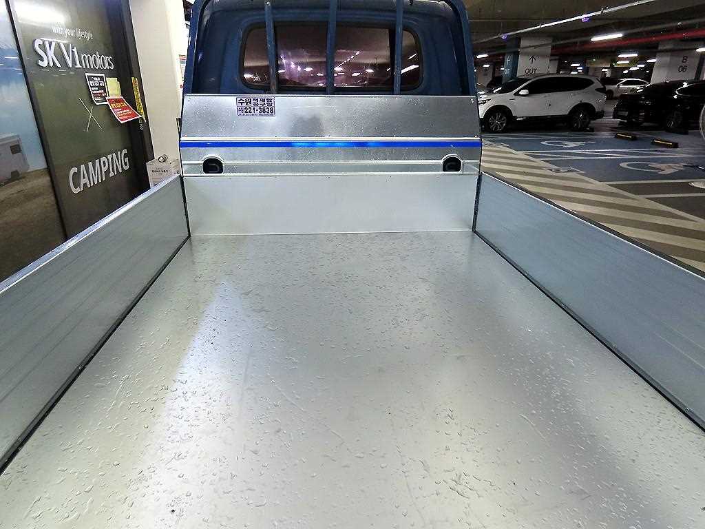 Small Truck Cargo (small) - Vista 6