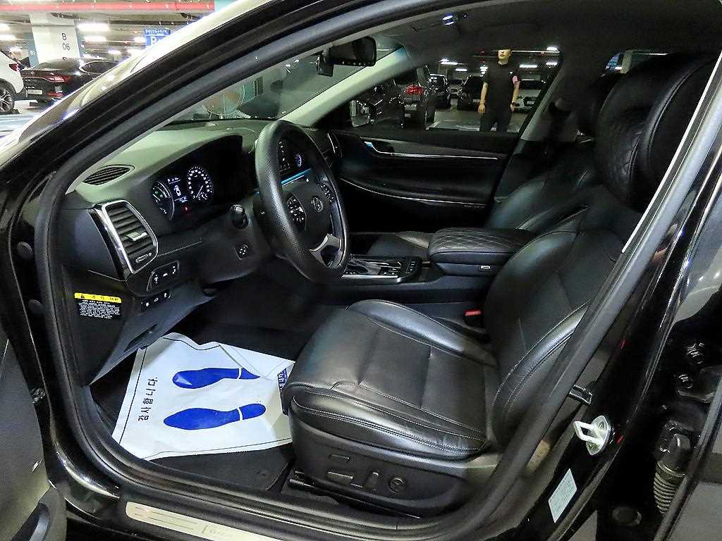 HYUNDAI Grandeur - Vista 6
