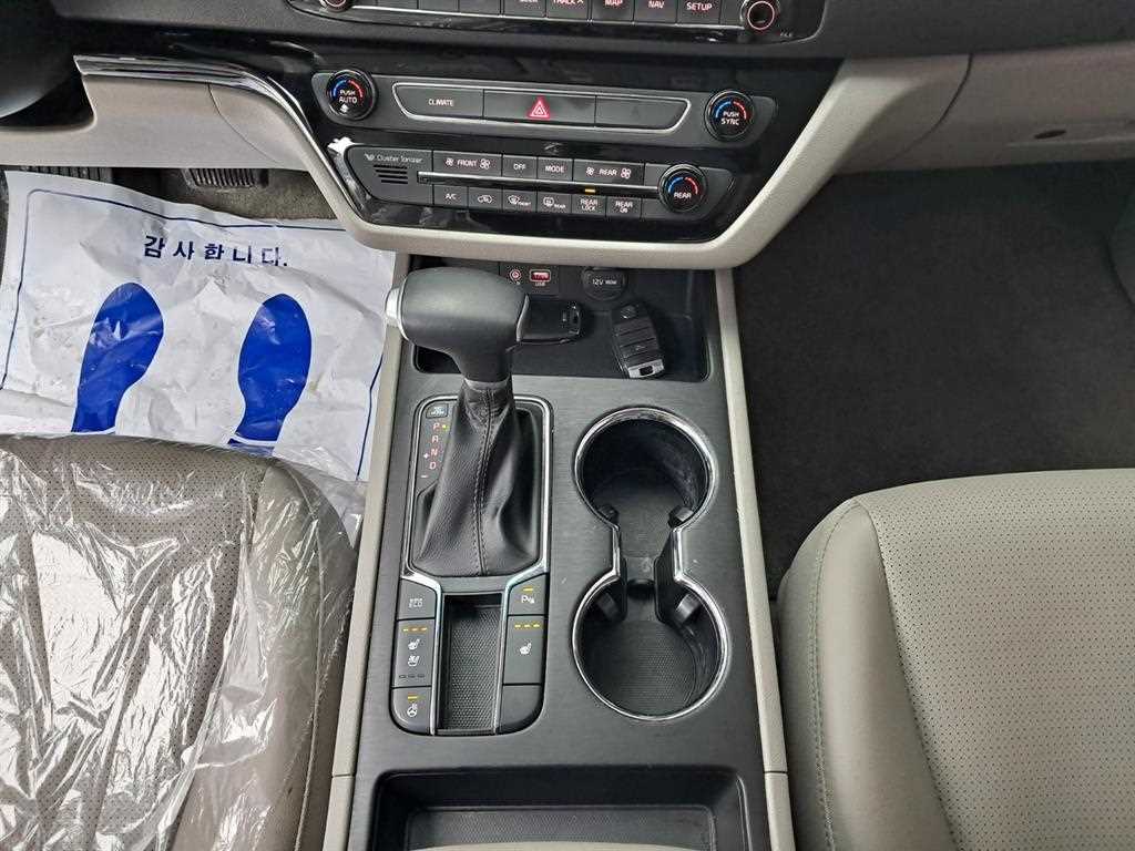 KIA Carnival 2020 Negro - Importación desde Corea - HF Imports Iquique - Foto 14