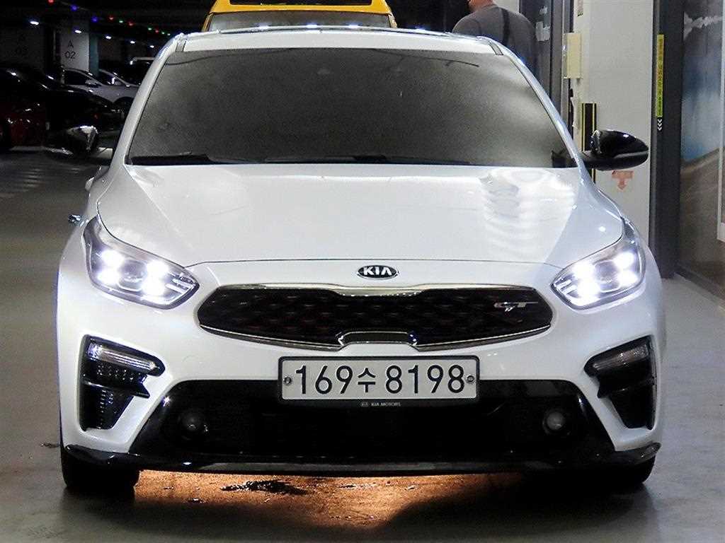 KIA K3 - Vista 2