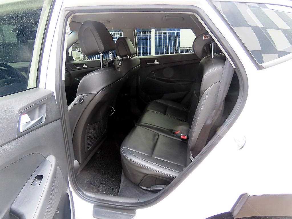 HYUNDAI Tucson - Vista 6