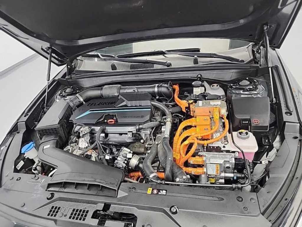 KIA K8 - Vista 5