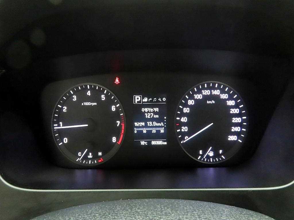 HYUNDAI Sonata - Vista 6