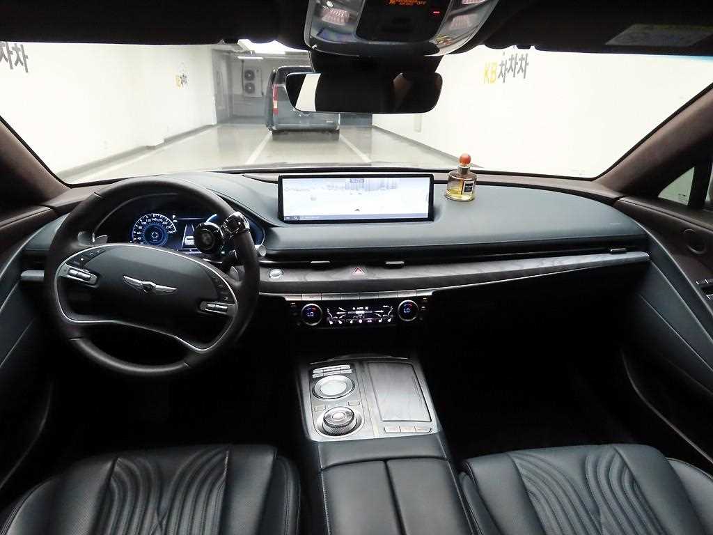 Genesis G80 - Vista 6