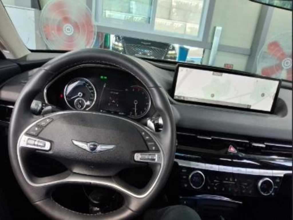 Genesis G80 - Vista 3