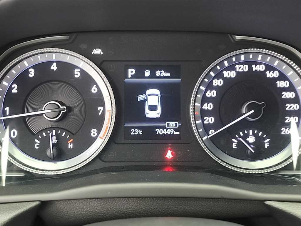 HYUNDAI Sonata - Vista 6
