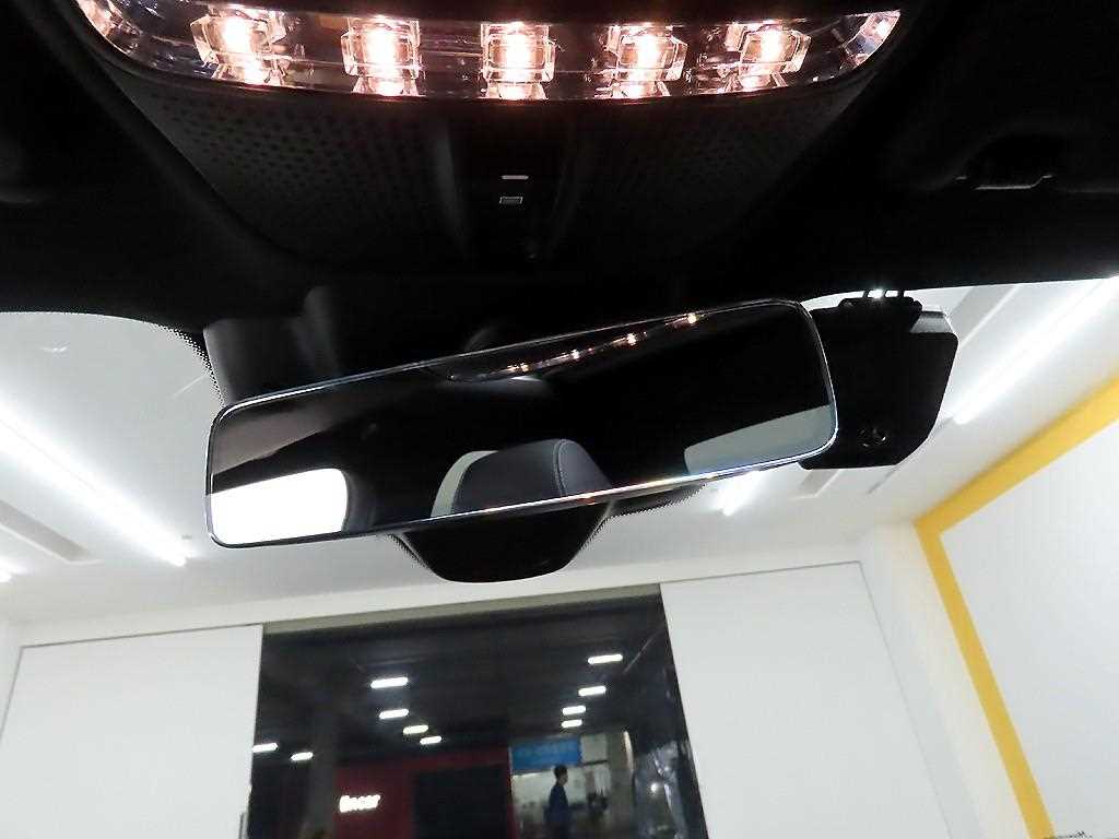 Mercedes Benz E class 2021 Negro - Importación desde Corea - HF Imports Iquique - Foto 17