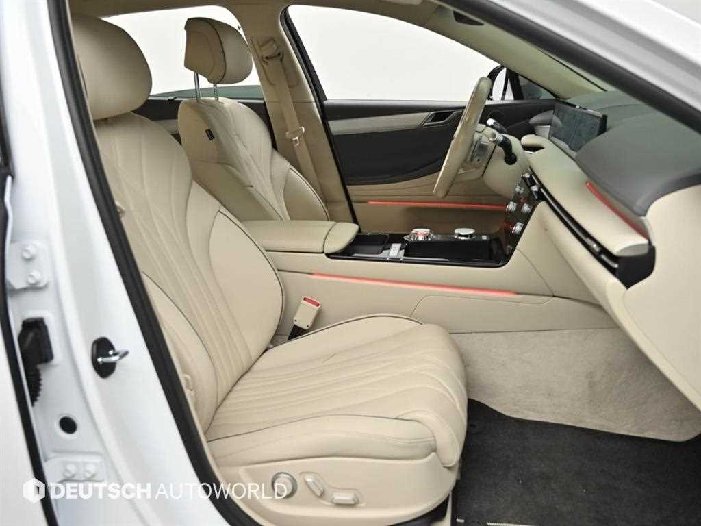 Genesis G80 - Vista 10