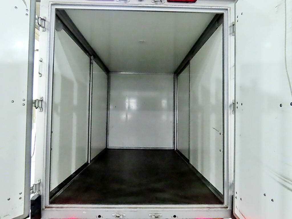 Small Truck Cargo (small) 2021 Blanco - Importación desde Corea - HF Imports Iquique - Foto 17