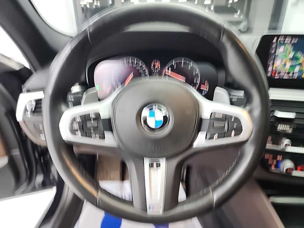BMW 5 Series - Vista 9