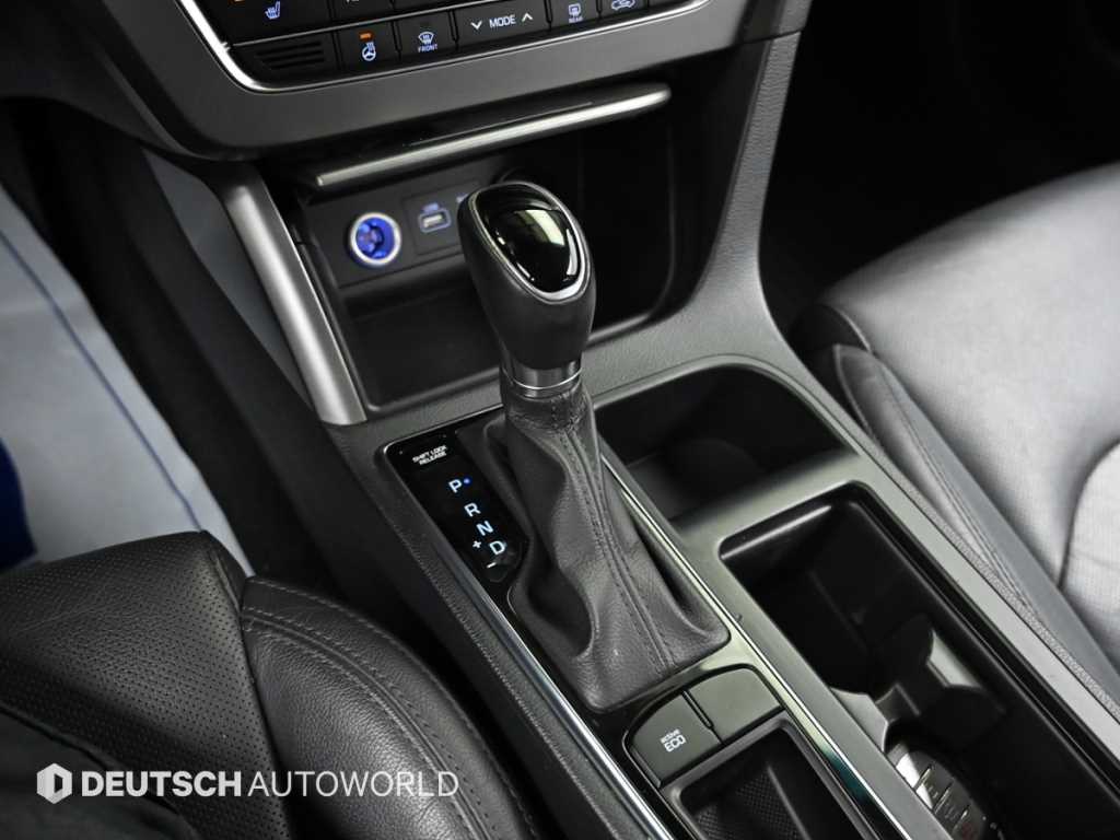HYUNDAI Sonata - Vista 9