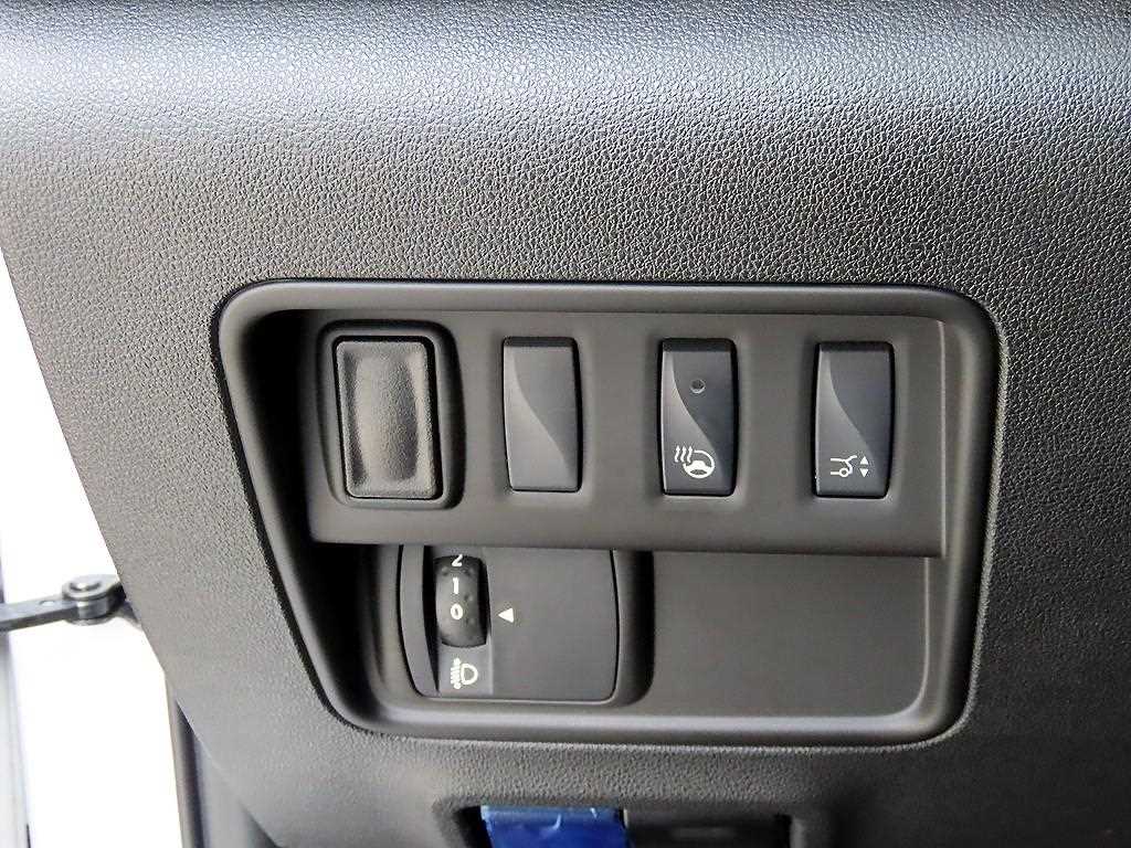 SAMSUNG QM6 - Vista 12