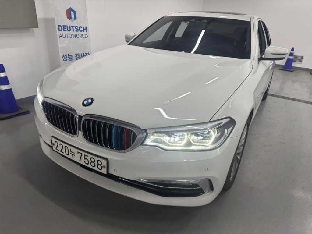 BMW 5 Series - Vista 2