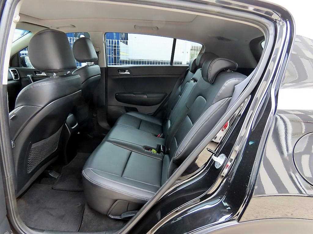 KIA Sportage - Vista 6