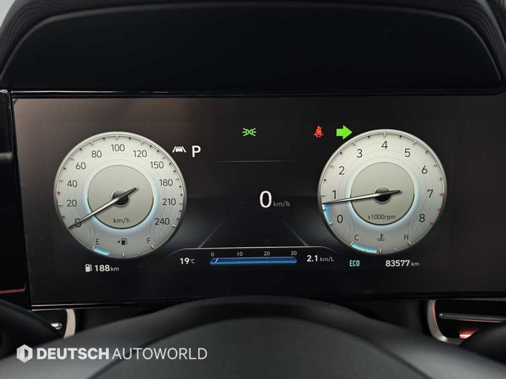 HYUNDAI Avante - Vista 8