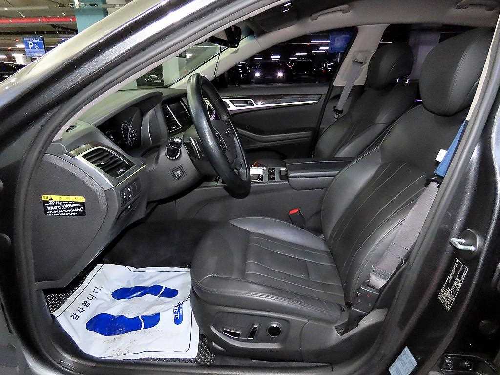 Genesis G80 - Vista 6