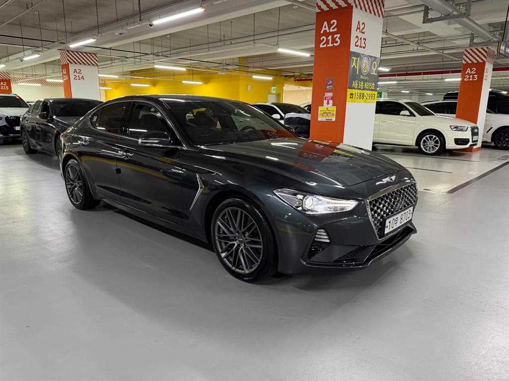 Genesis G70 - Vista 2
