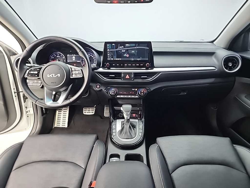 KIA K3 - Vista 7