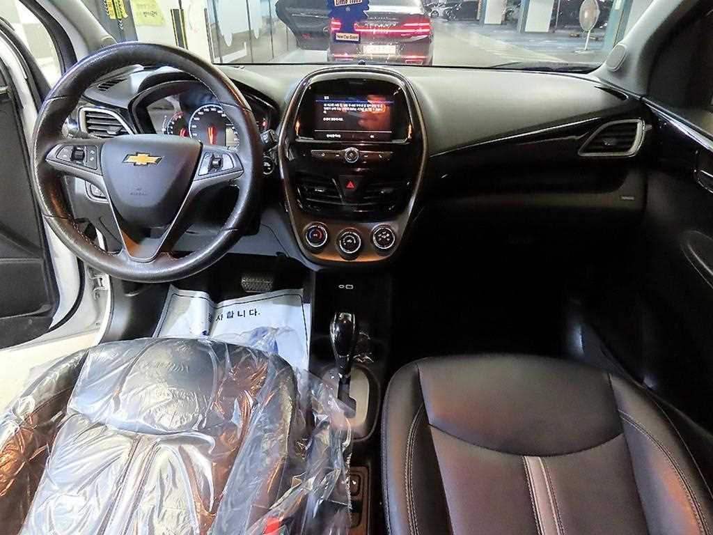 Chevrolet Spark - Vista 10