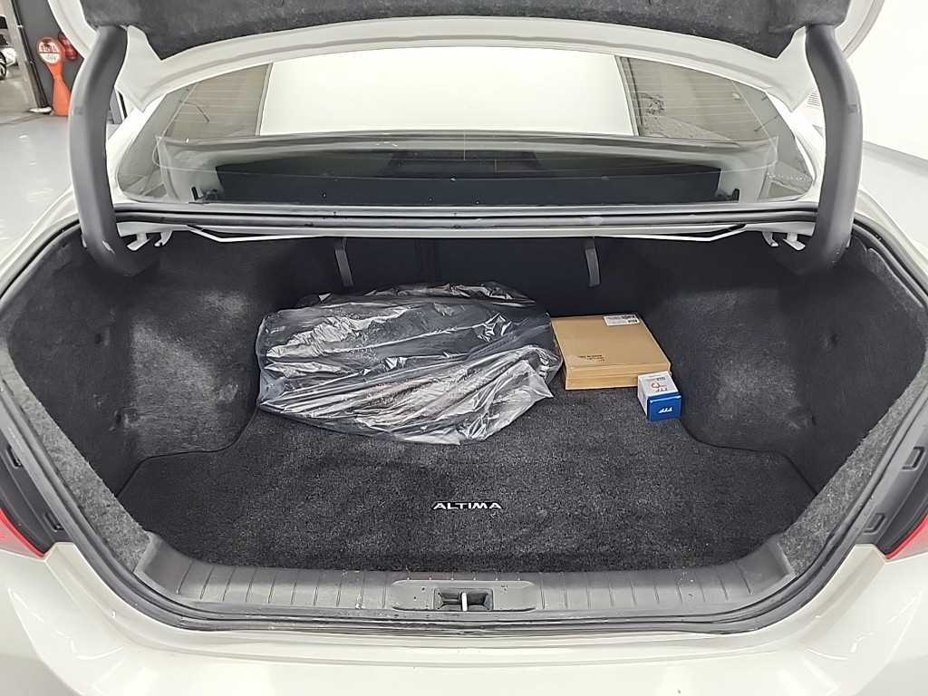Nissan Altima 2018 Blanco - Importación desde Corea - HF Imports Iquique - Foto 17