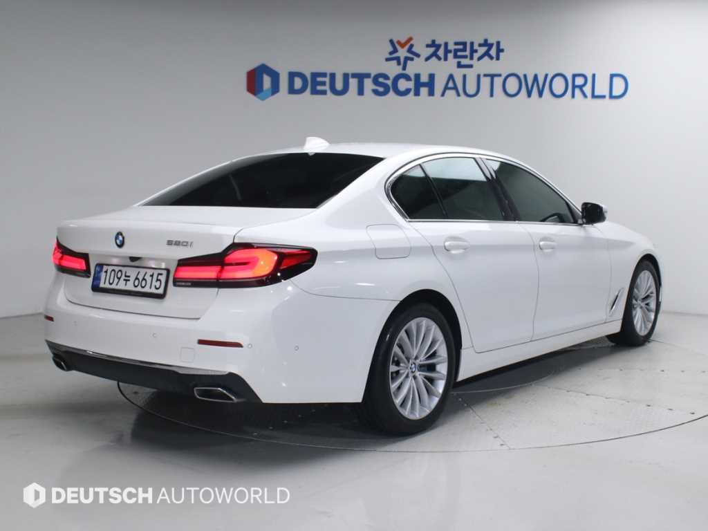 BMW 5 Series - Vista 2