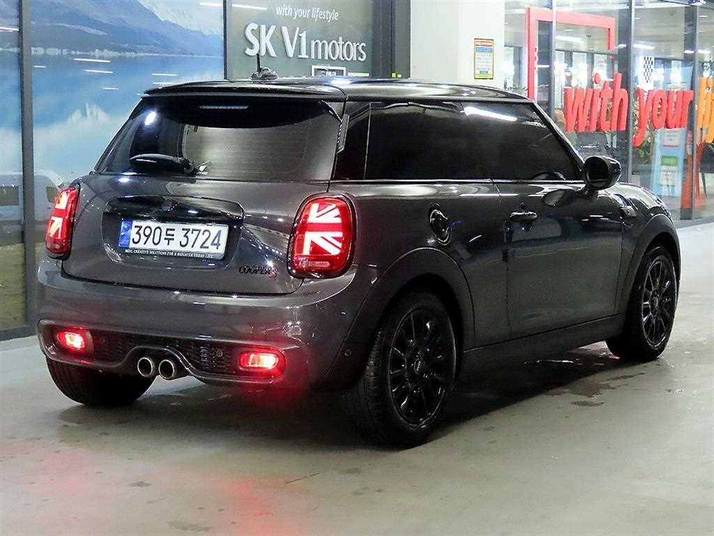 Mini Cooper - Vista 4