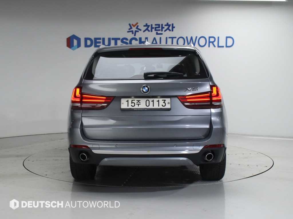 BMW X5 - Vista 4