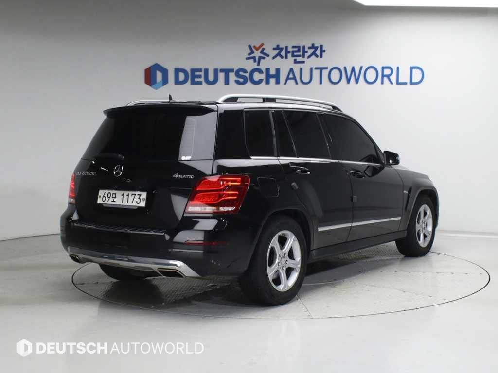 Mercedes Benz GLK Class - Vista 2