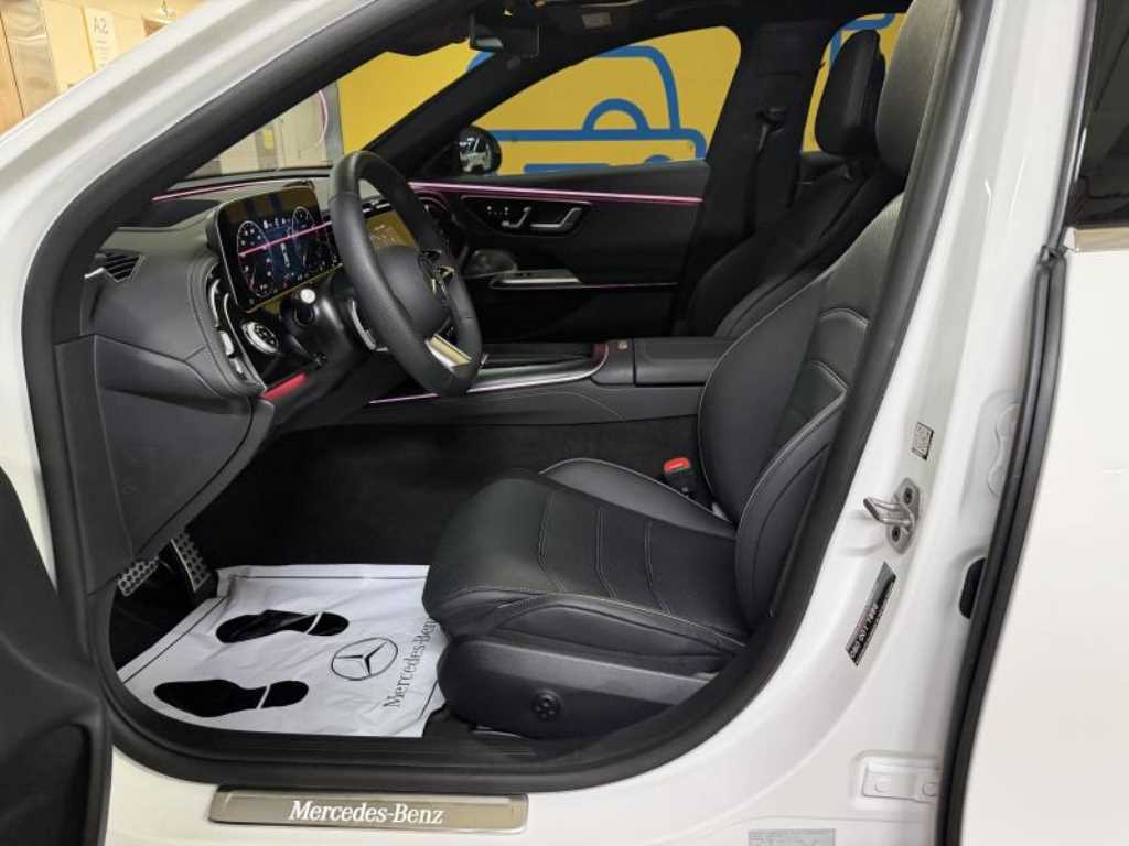 Mercedes Benz E class - Vista 3
