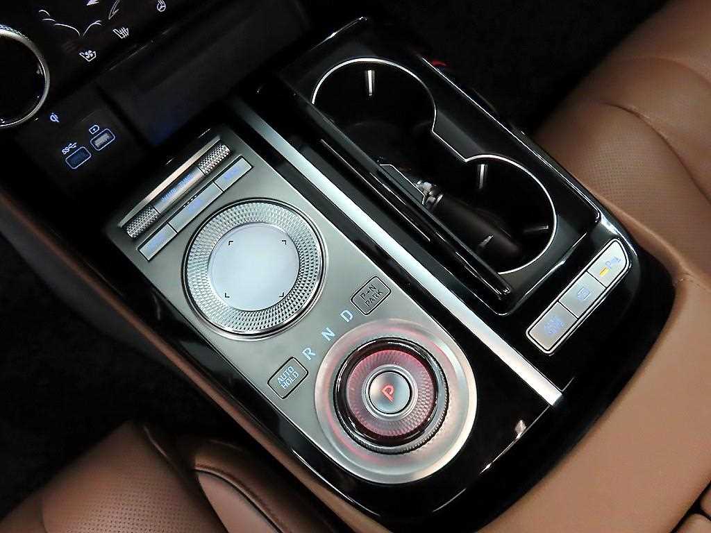 Genesis G80 - Vista 10