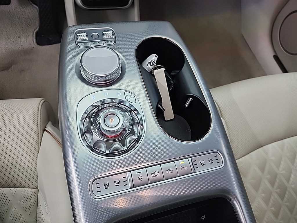 HYUNDAI Ioniq 5 - Vista 10