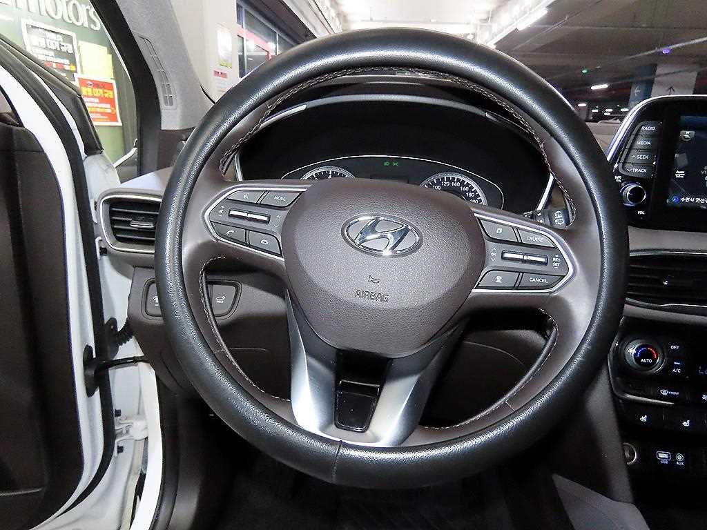 HYUNDAI Santa Fe - Vista 8