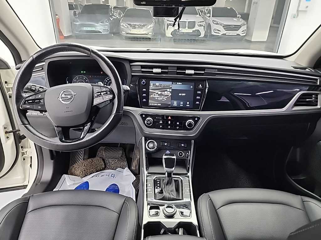 Ssangyong Korando - Vista 7