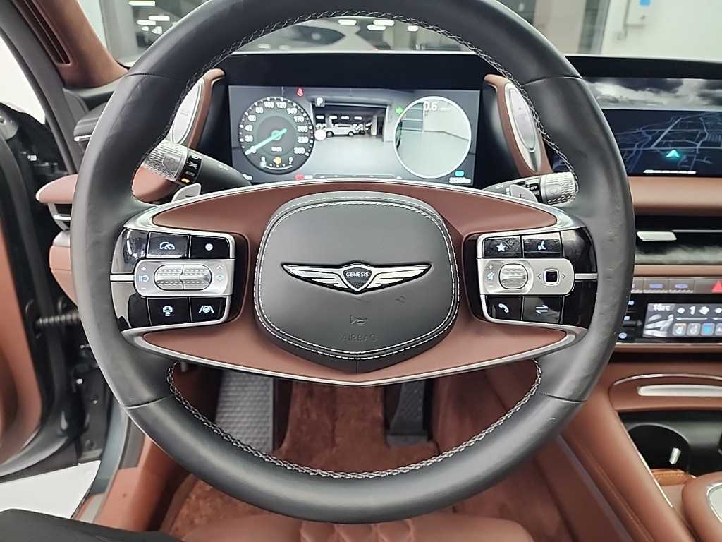 Genesis G90 - Vista 9