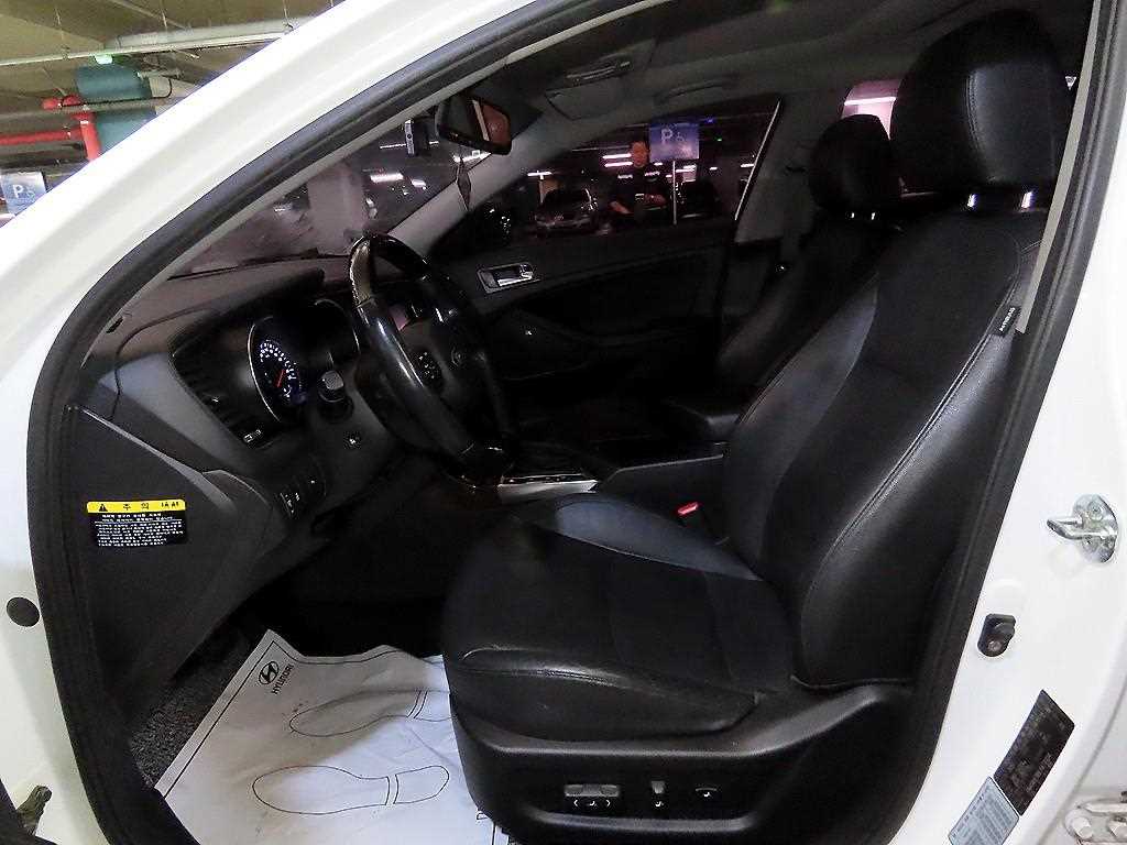 KIA K5 - Vista 6