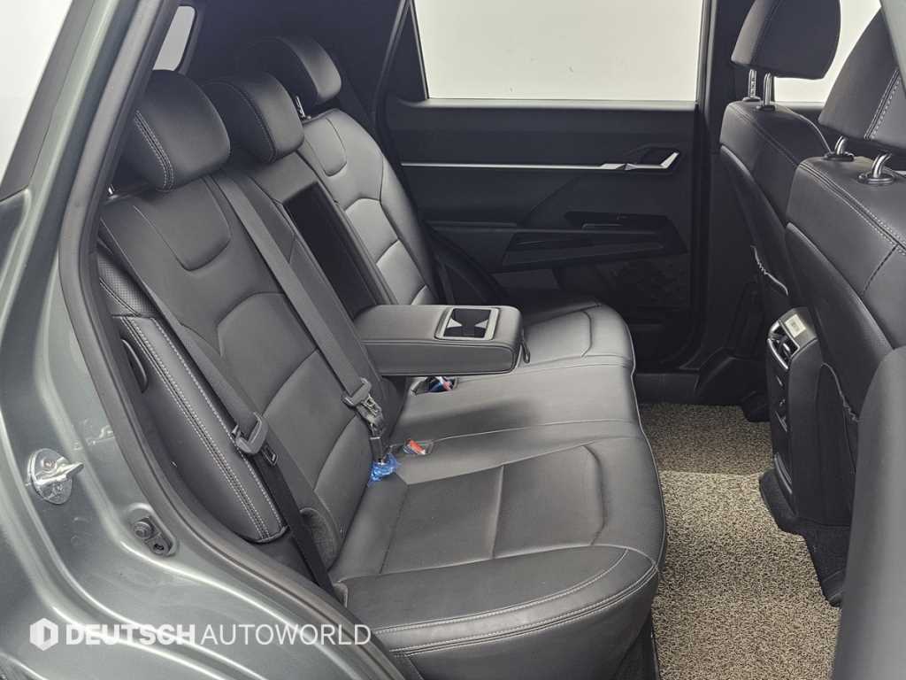 Ssangyong Torres - Vista 12