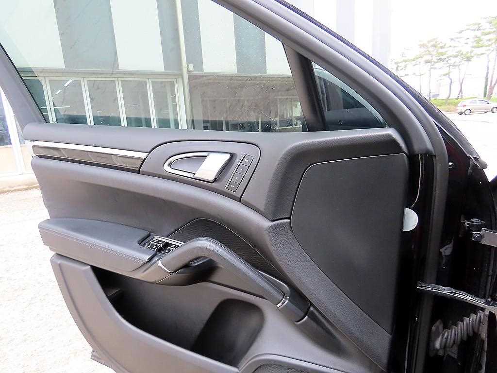 Porsche Cayenne - Vista 11