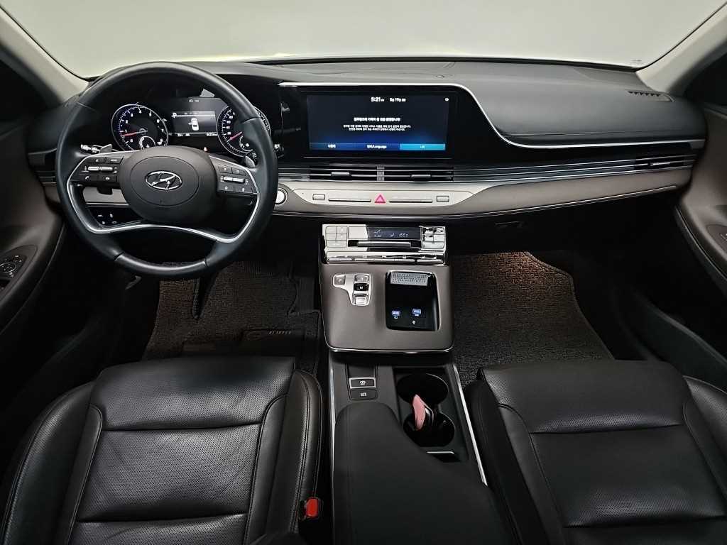 HYUNDAI Grandeur - Vista 7