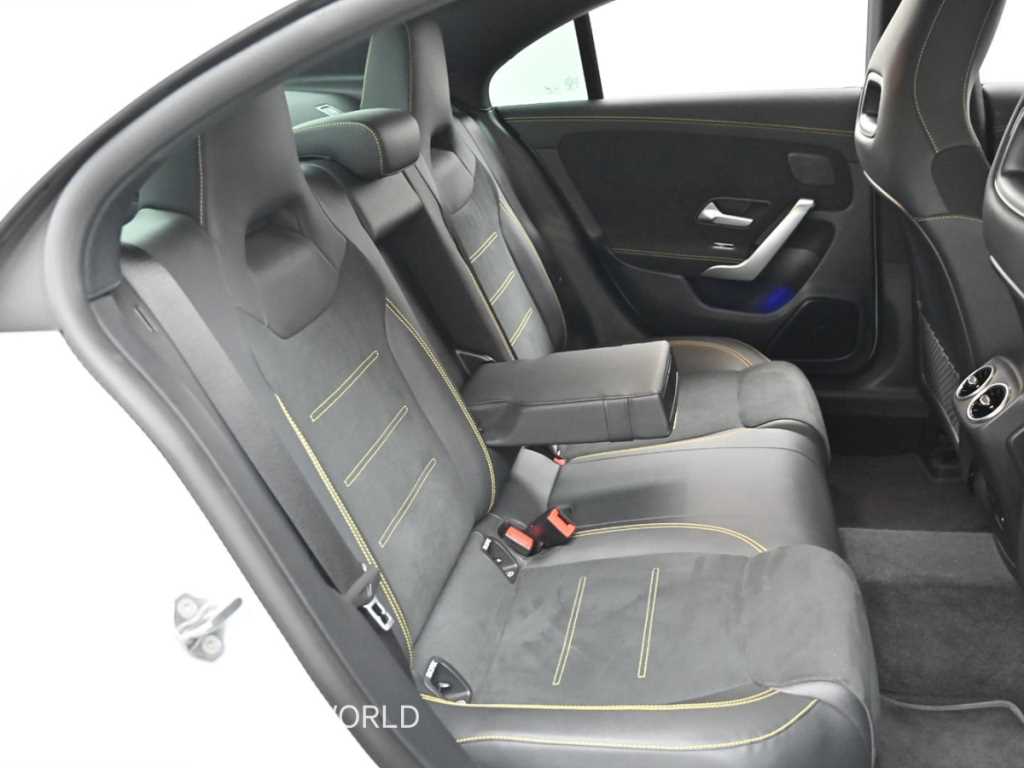 Mercedes Benz CLA Class - Vista 12