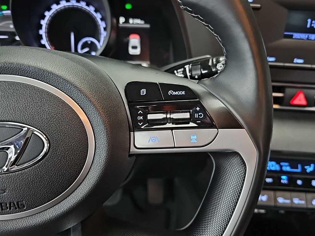 HYUNDAI Avante 2021 Blanco - Importación desde Corea - HF Imports Iquique - Foto 16