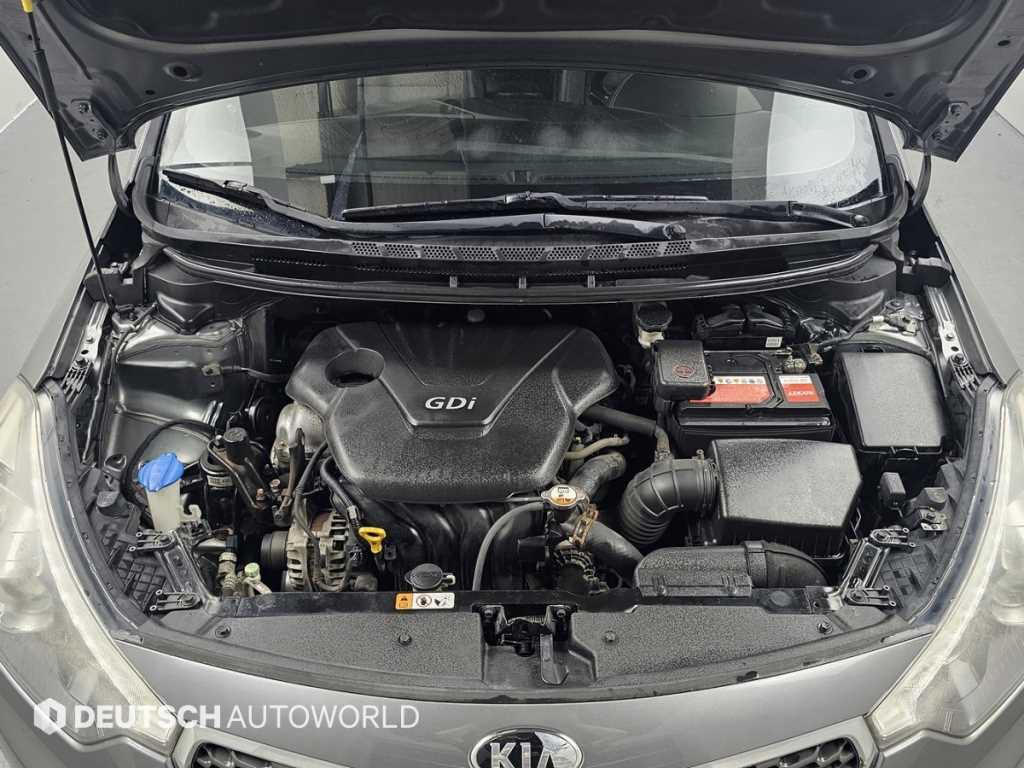 KIA K3 - Vista 6