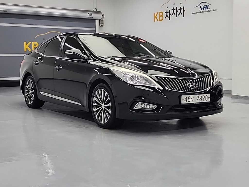HYUNDAI Grandeur - Vista 4
