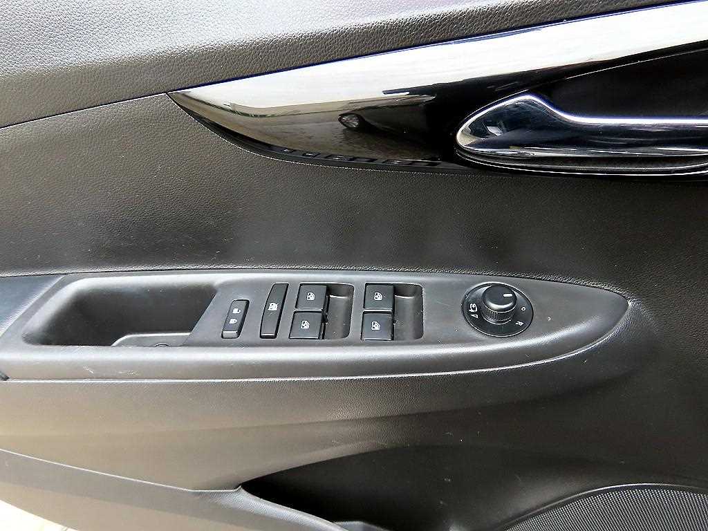 Chevrolet Spark - Vista 11